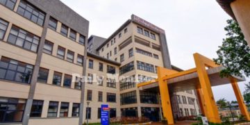 Faulty oxygen plant kills 2, Mulago doctors up in arms