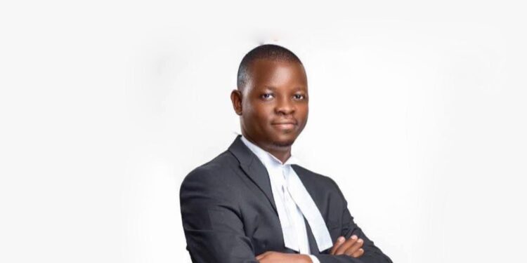 Advocate Ivan Okuda, a Fellow of the Chartered Institute of Arbitrators, UK, specializing in energy law, construction law, and arbitration.